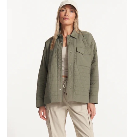 Vuori Women's M/L Medium Large Canyon Insulated Shirt Jacket Pistachio Green NWT - Picture 7 of 8